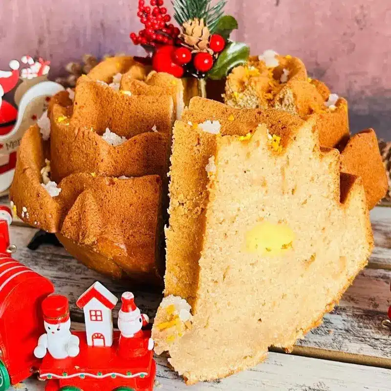 Bundt cake de Roscón de Reyes con crema pastelera de turrón. Imagen 02