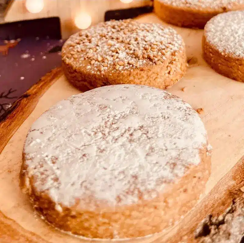 Polvorones de almendra y aceite de oliva virgen extra. Imagen 03