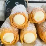 Cañas rellenas de crema pastelera al mascarpone. Imagen 05