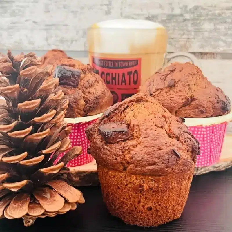 Muffins de cacao chocolate y galleta lotus. Imagen 01