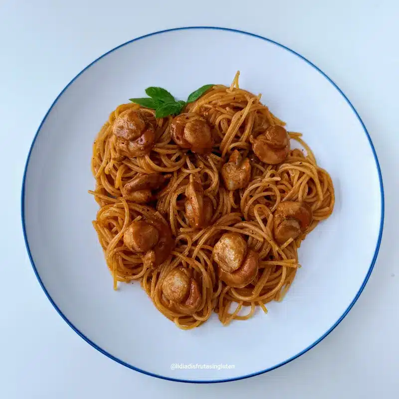 Pasta sin gluten AOVE con zamburiñas. Imagen 04