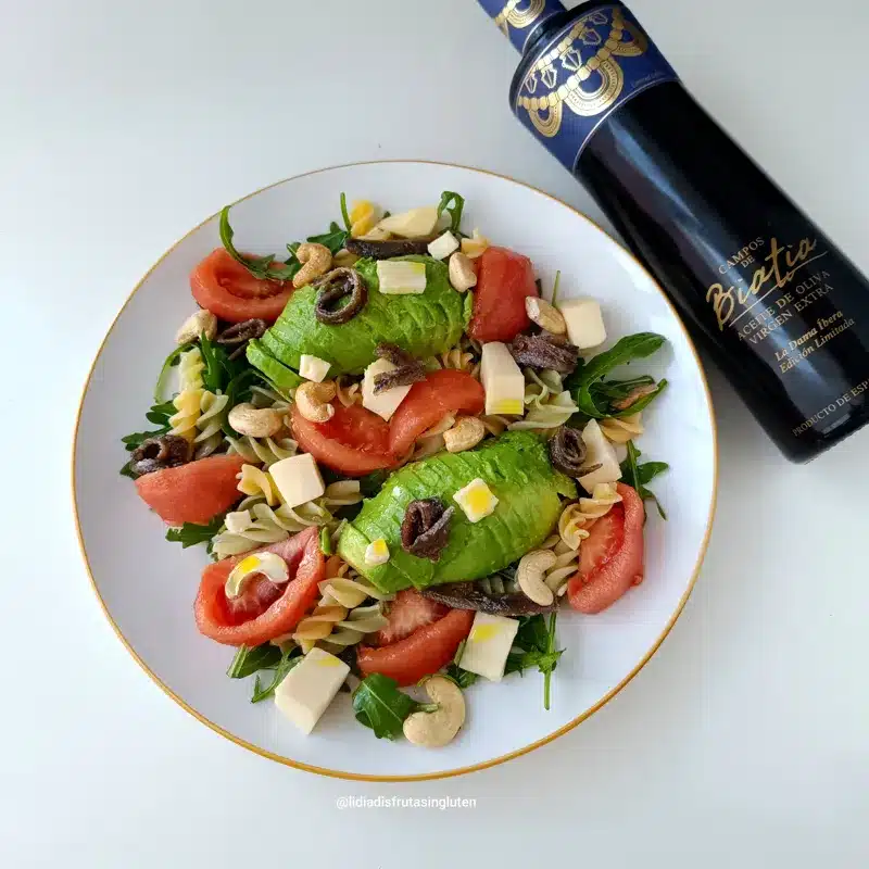 Ensalada de pasta sin gluten con rúcula. Imagen 02