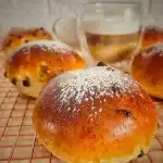 Panes de leche para el desayuno. Imagen 04