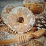 Brionut de miel con pistacho. Imagen 01