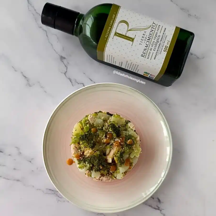 Ensalada de patata, bonito y brécol. Imagen 01